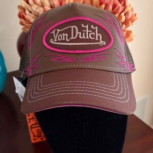 NWT Von Dutch Faux Leather and Canvas Trucker Hat
